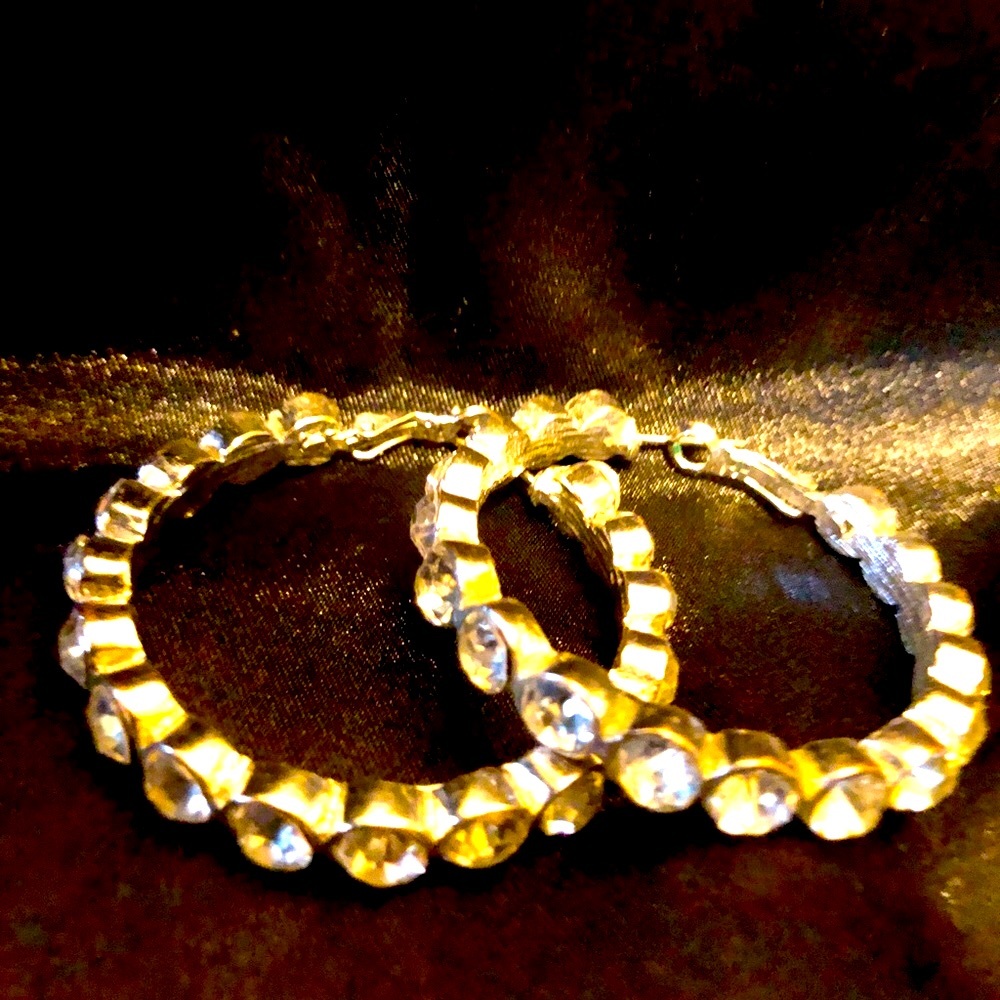 Classy Crystal & Silver Hoop Earrings.